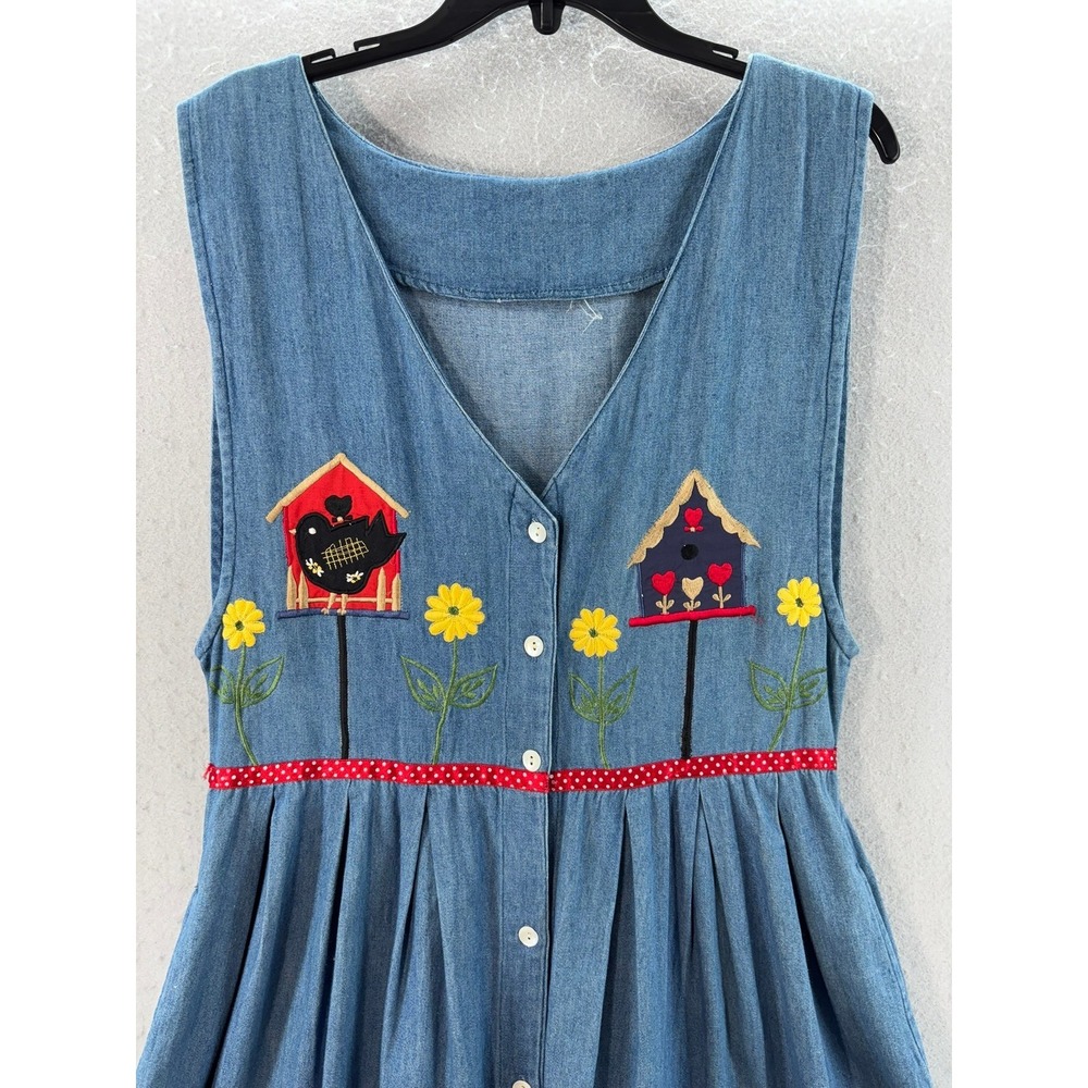 VTG Denim Jumper Dress Blue Embroidered Birdhouse Button Front Mid - Picture 2 of 10